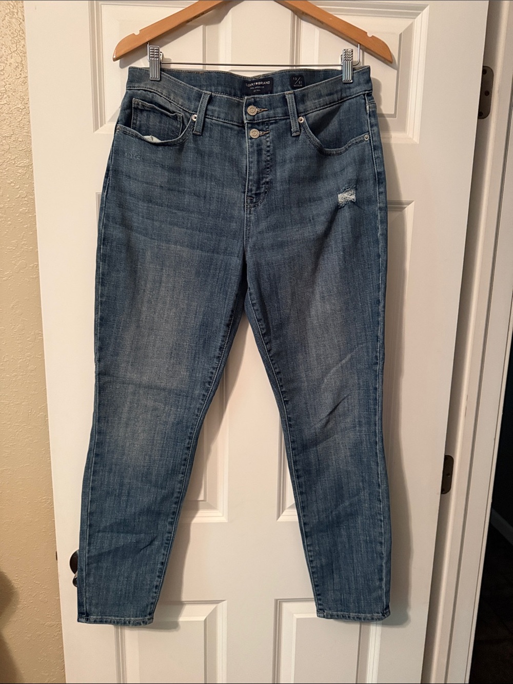 Lucky Brand Women's Midrise Ava Skinny Jeans in Medium Blue Wash